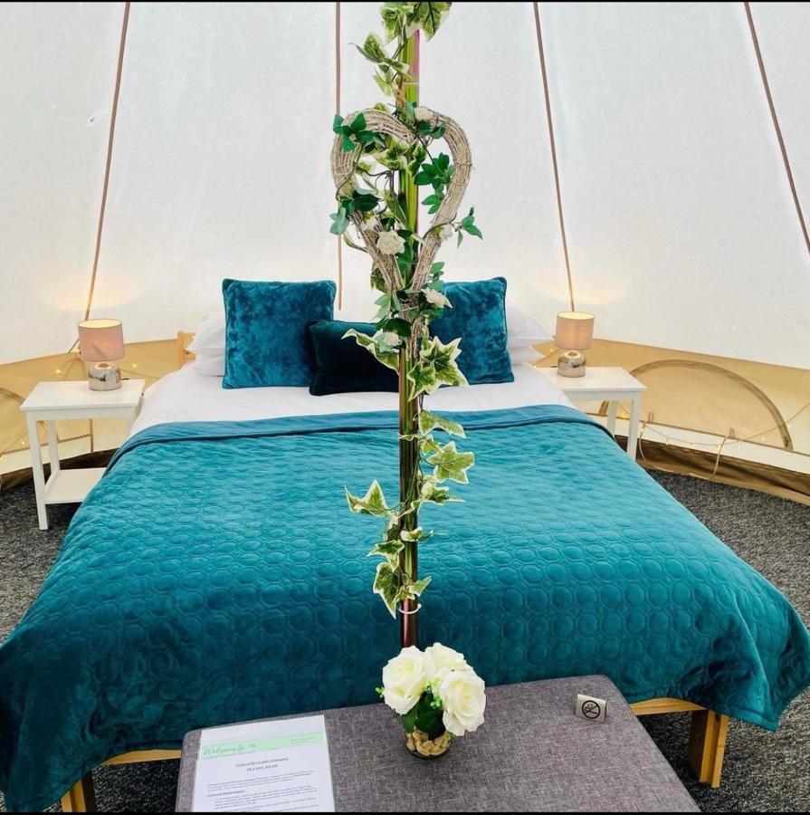 Oxford Riverside Glamping المظهر الخارجي الصورة