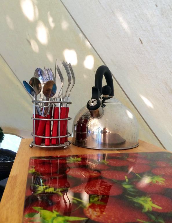 Oxford Riverside Glamping المظهر الخارجي الصورة