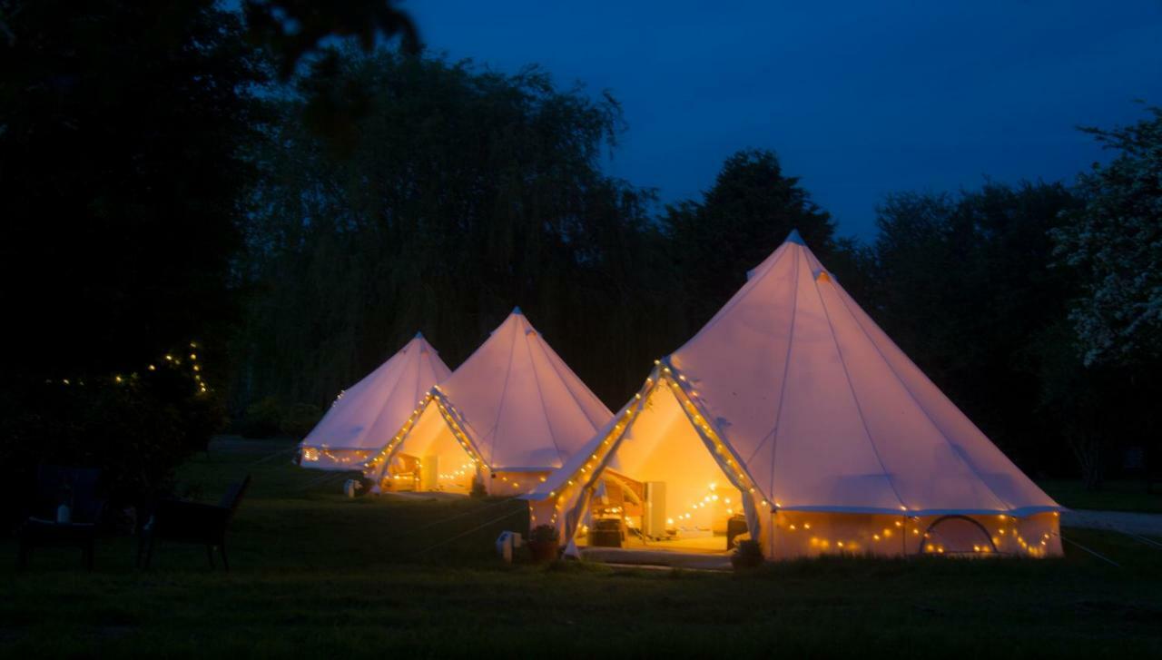 Oxford Riverside Glamping المظهر الخارجي الصورة